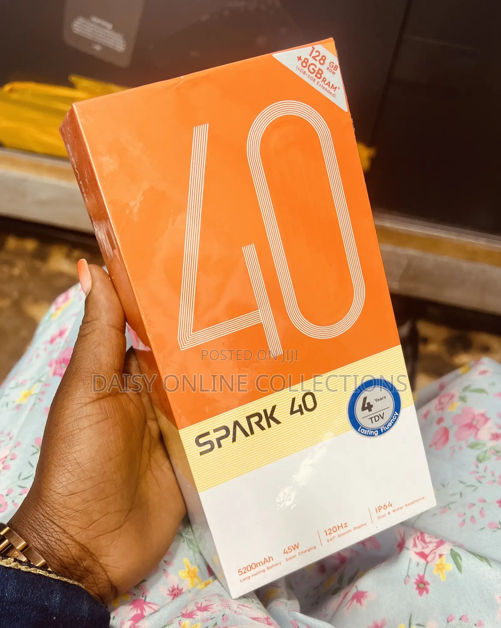 New Tecno Spark 40 256 GB Orange