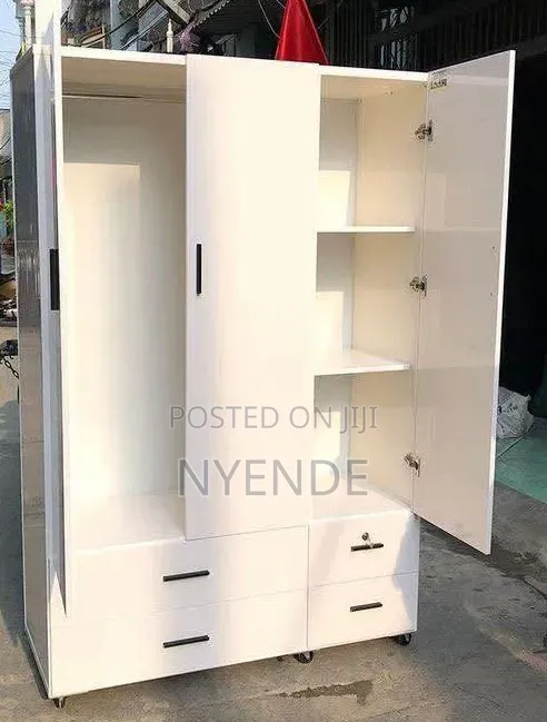 Lil Boston Furniture