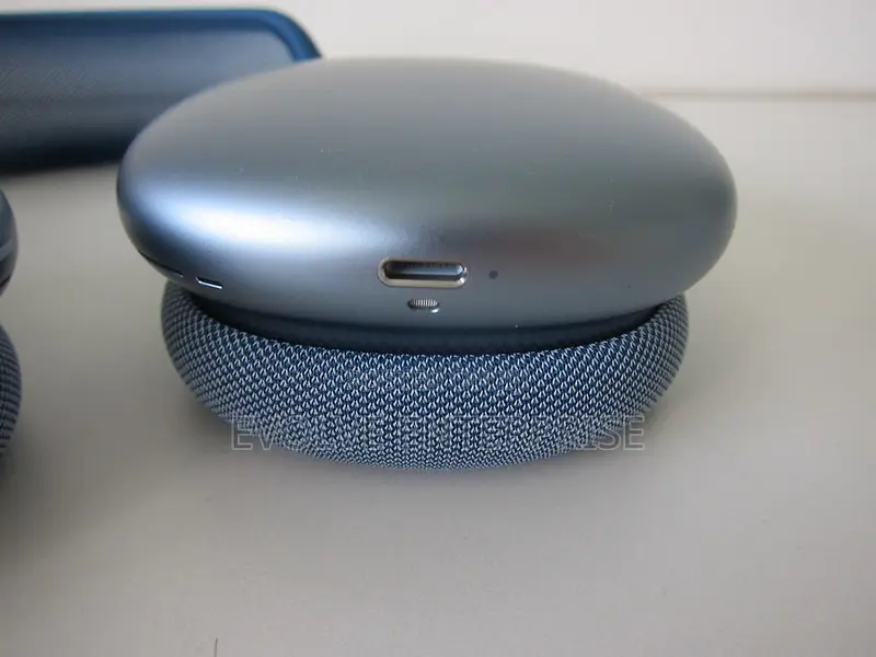 Apple Airpods Max Wireless Over-Ear Headphones
