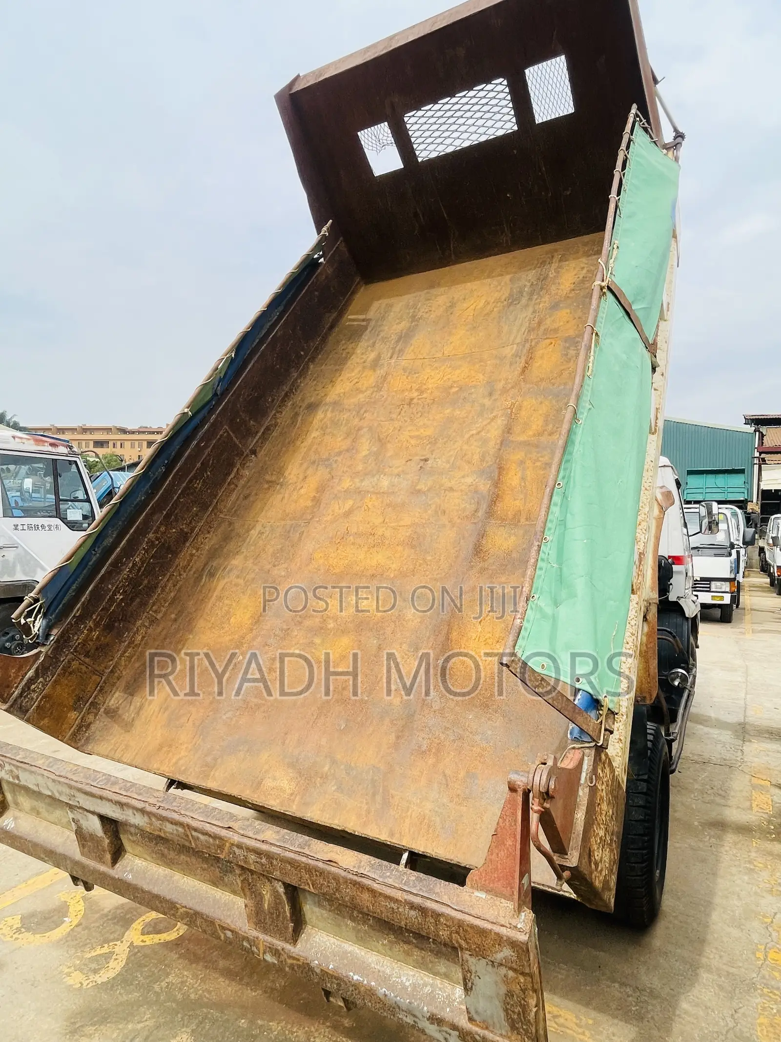 Fuso Mignon Dumper Pressure Break