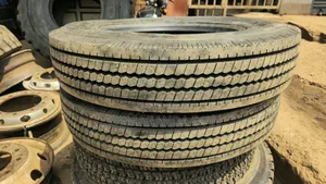 9r22.5 Highway Tyre Brand New