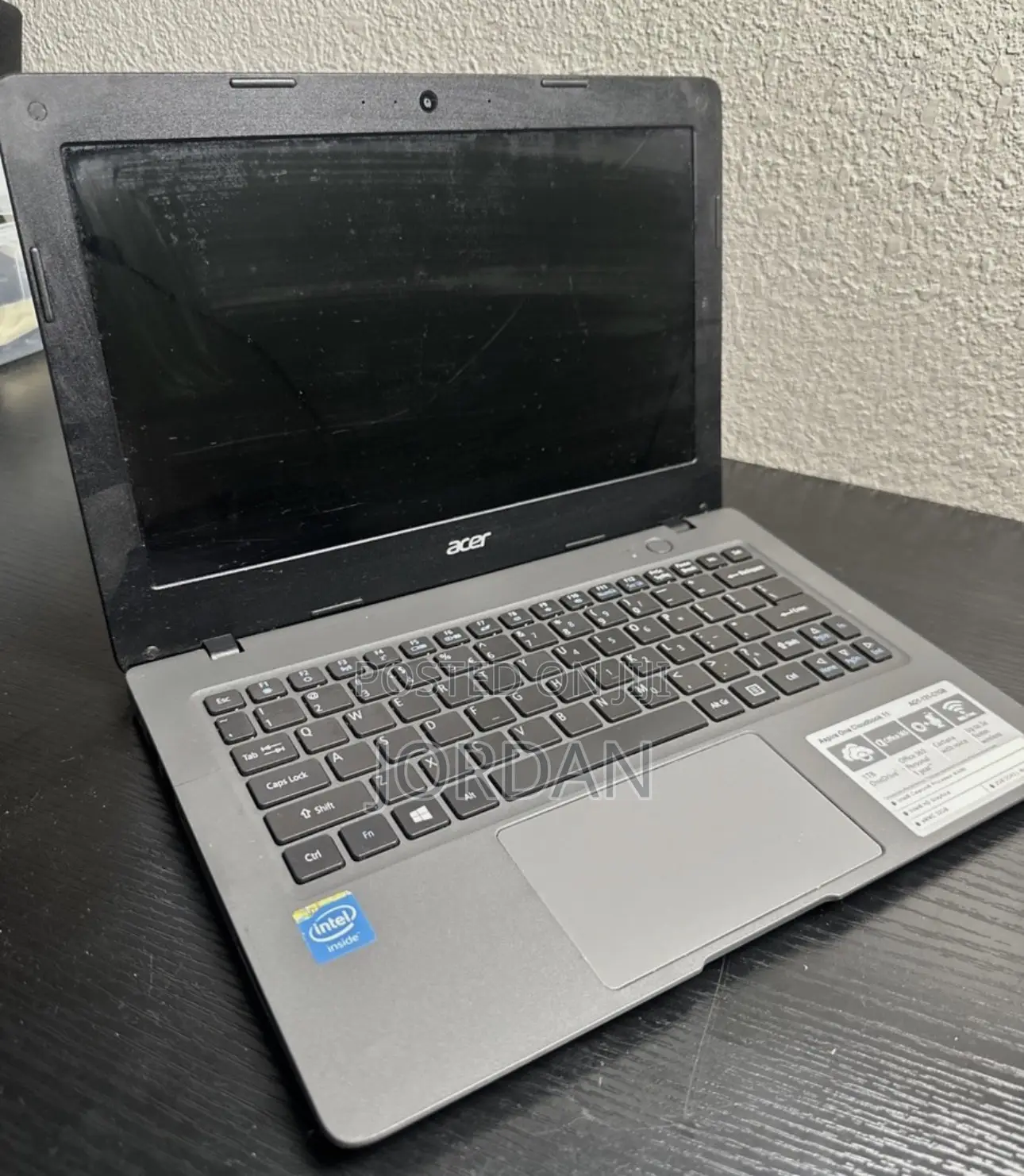 Laptop Acer Nitro V 15 2GB Intel Celeron SSD 32GB