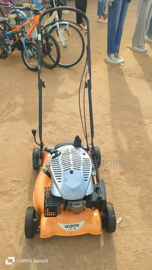 Uk Used Selekta Sl46tr Combi Petrol-Powered Lawn Mower