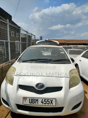 Toyota Vitz 2006 White