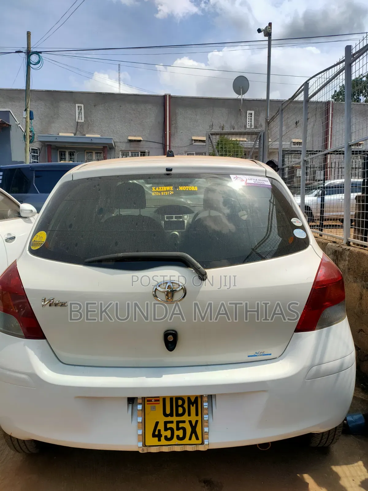 Toyota Vitz 2006 White