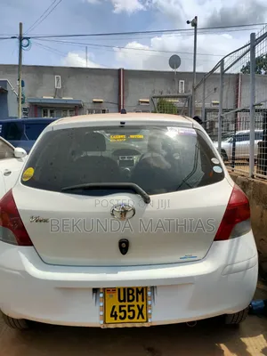 Toyota Vitz 2006 White