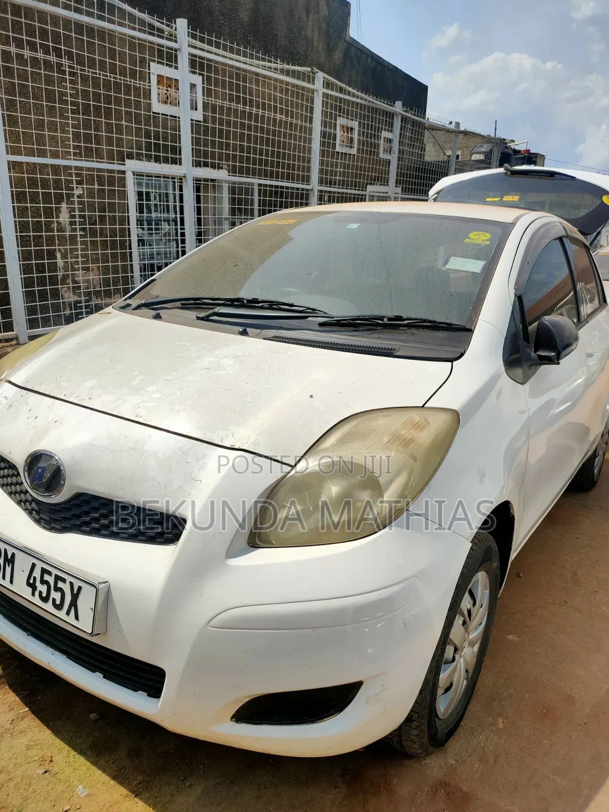 Toyota Vitz 2006 White