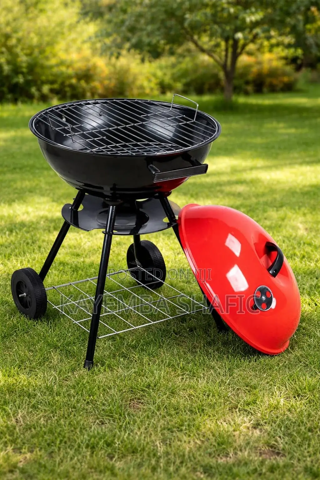 Portable Charcoal Kettle BBQ Grill With Wheels Air Vent Lid