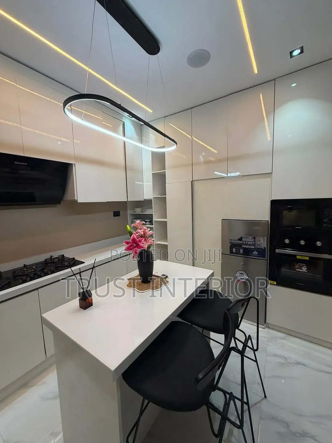 Luxurious Kitchen Fitters 8403