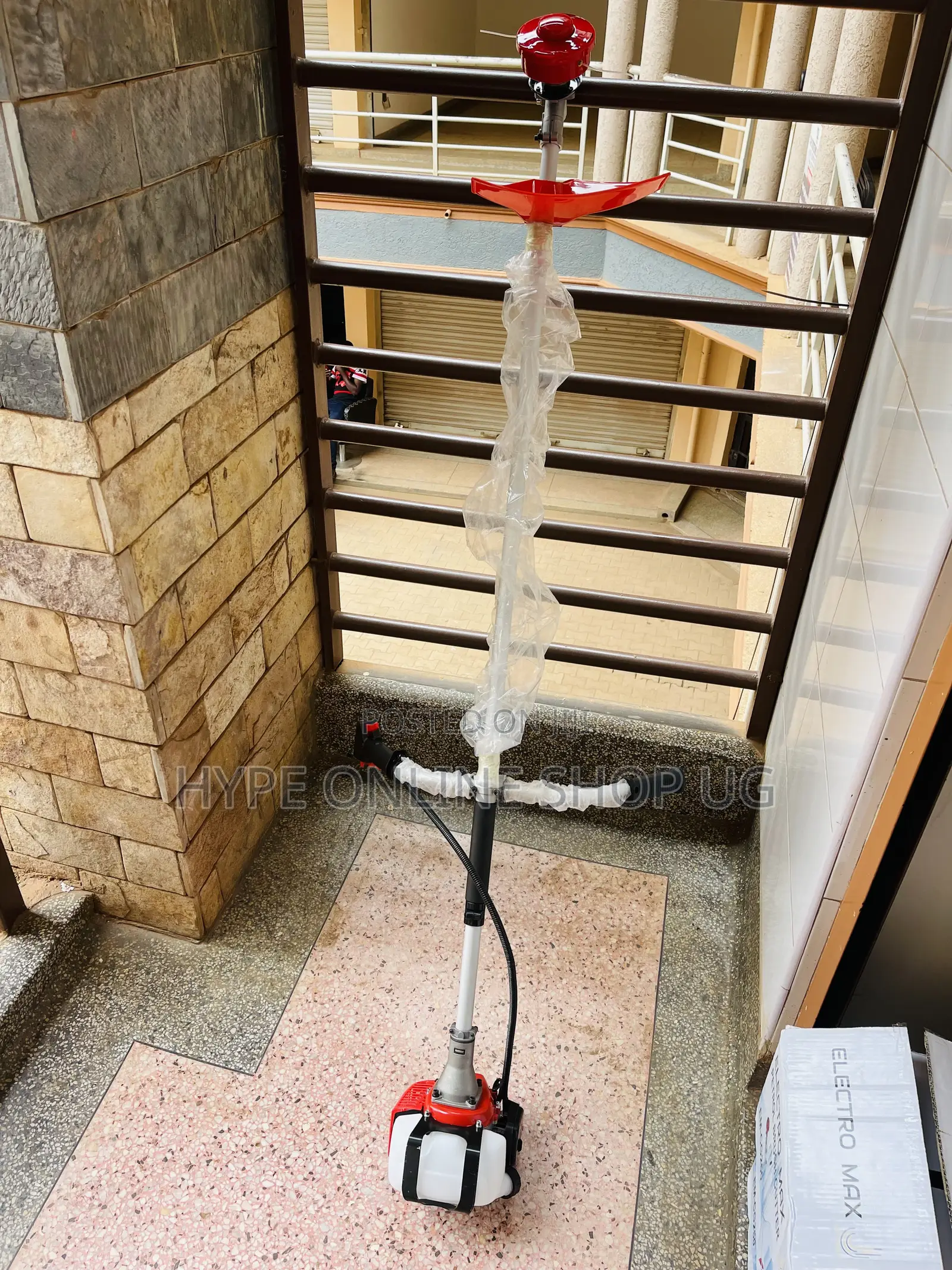 Low Noise-Brandnew Electromax 3blades Brush Grass Cutter/Fuel Slasher