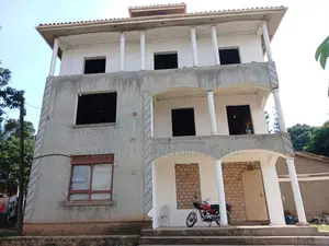 5bdrm House in Division A for sale