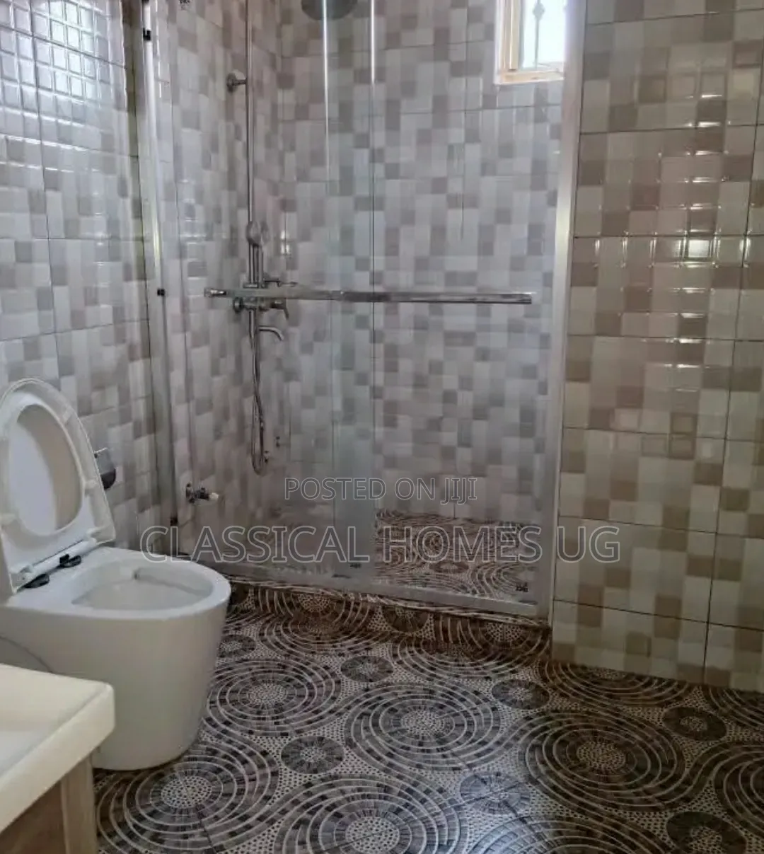 3bdrm Apartment in Muyenga, Central Division for rent