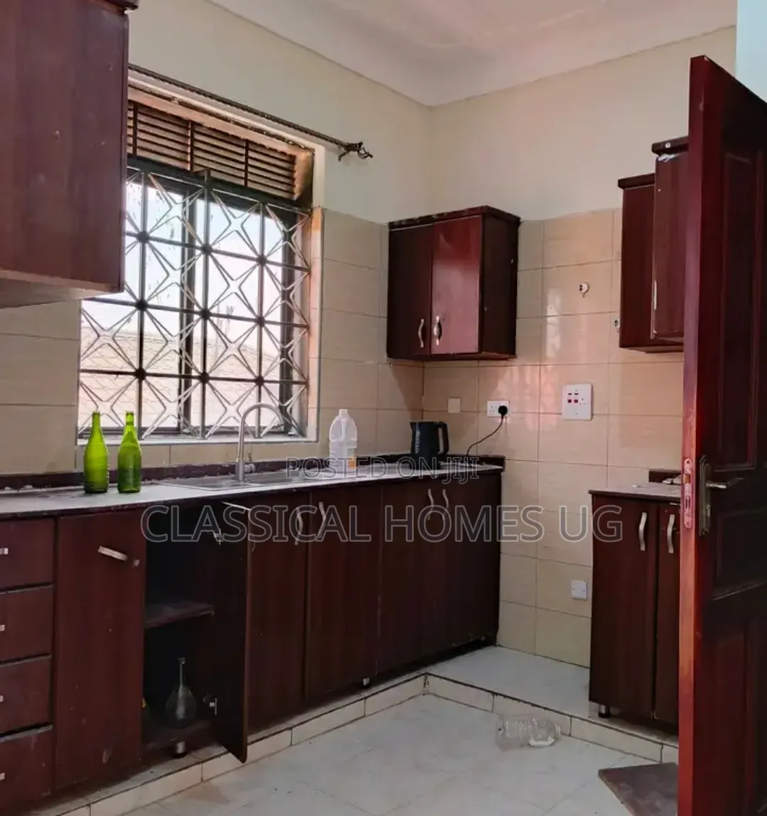 3bdrm Apartment in Seguku Katale, Central Division for rent