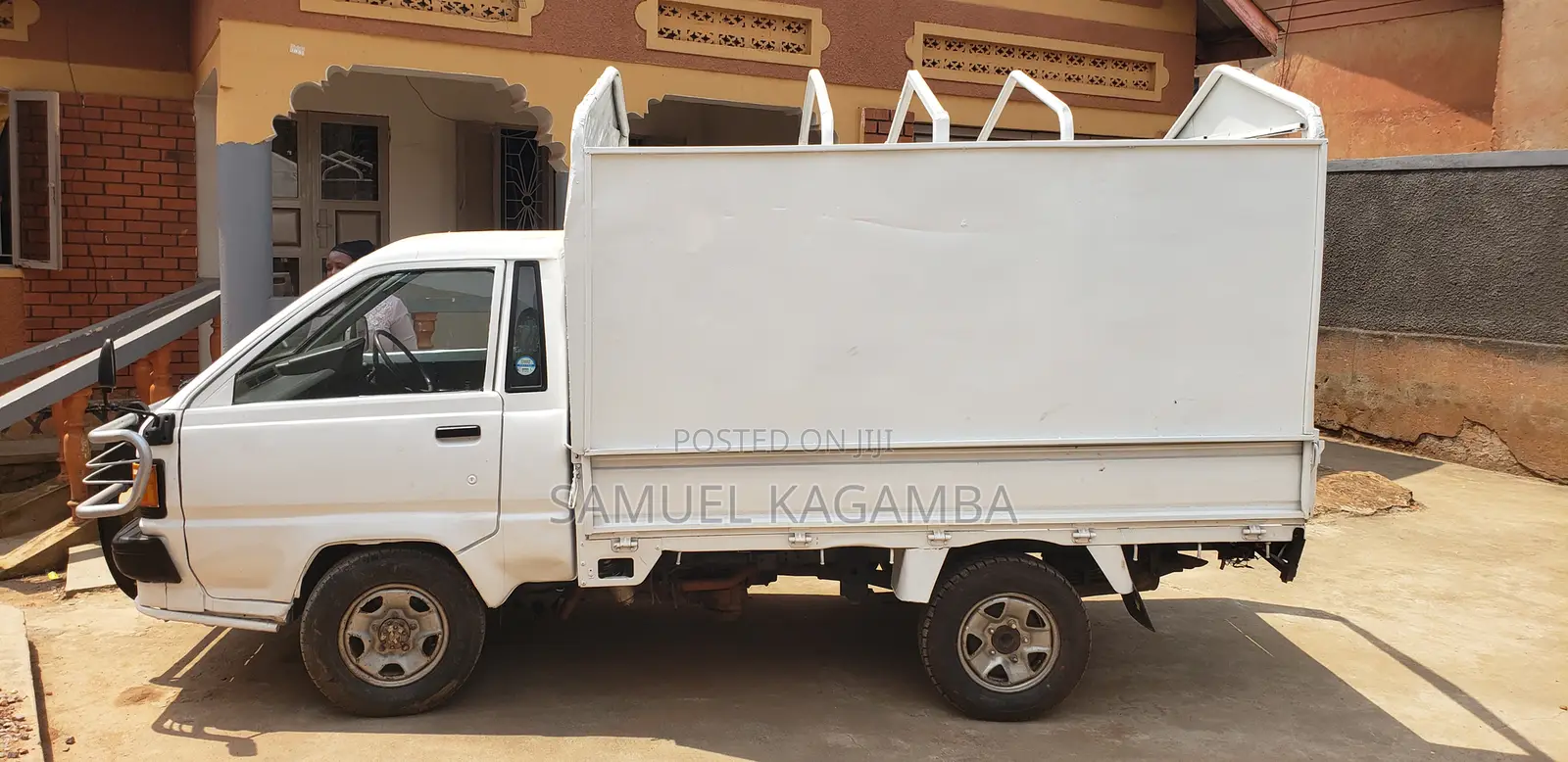 Toyota Townace White