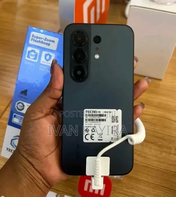 New Tecno Camon 50 256 GB Green