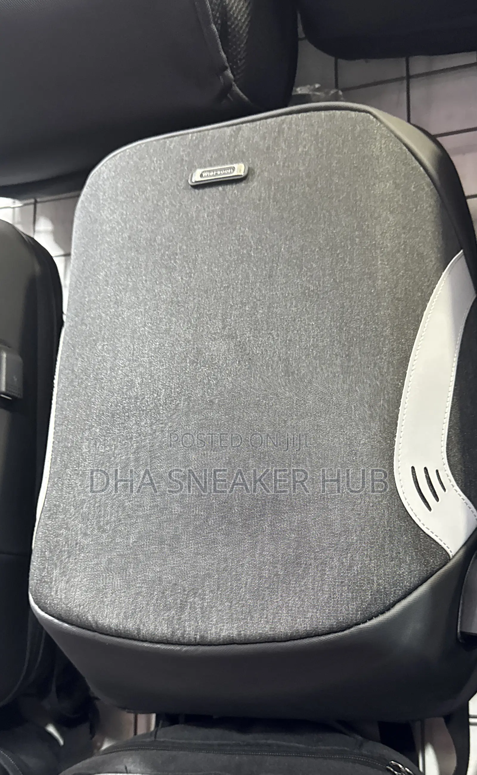 Wiersaam Anti Theft Bag With Side Reflectors