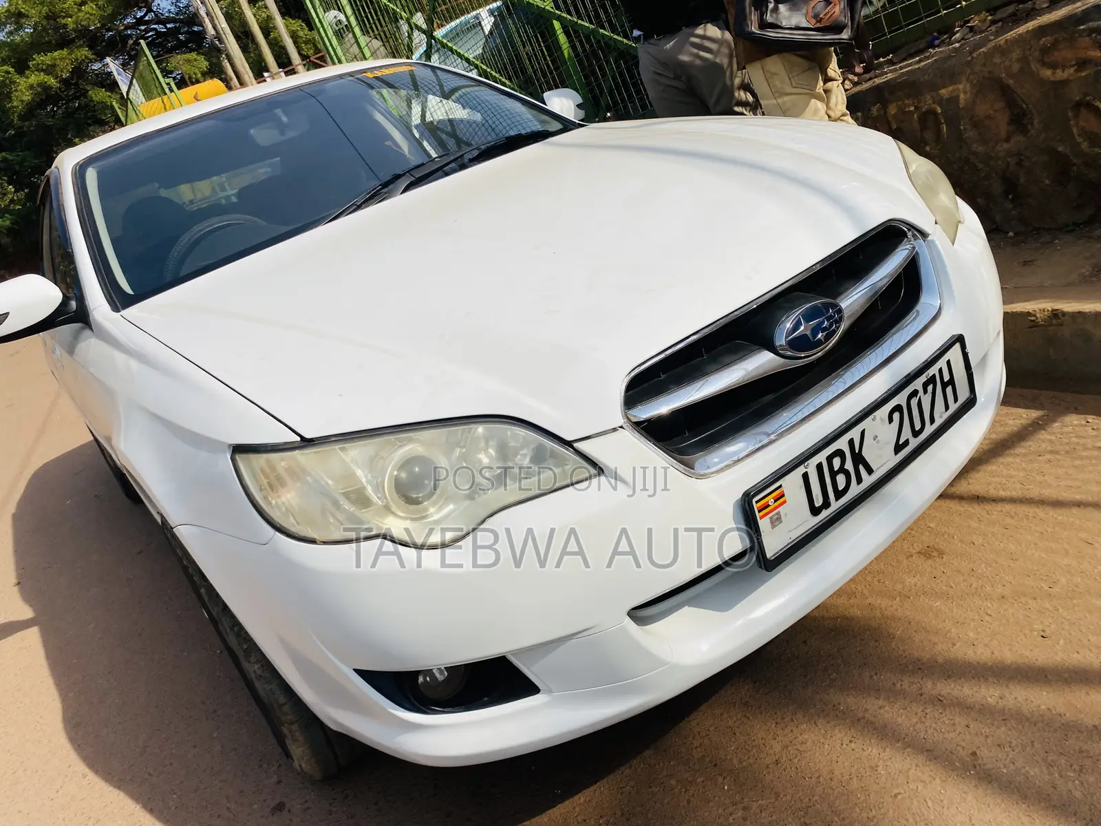 Subaru Legacy 2.0 GT SportShift Premium 2006 White