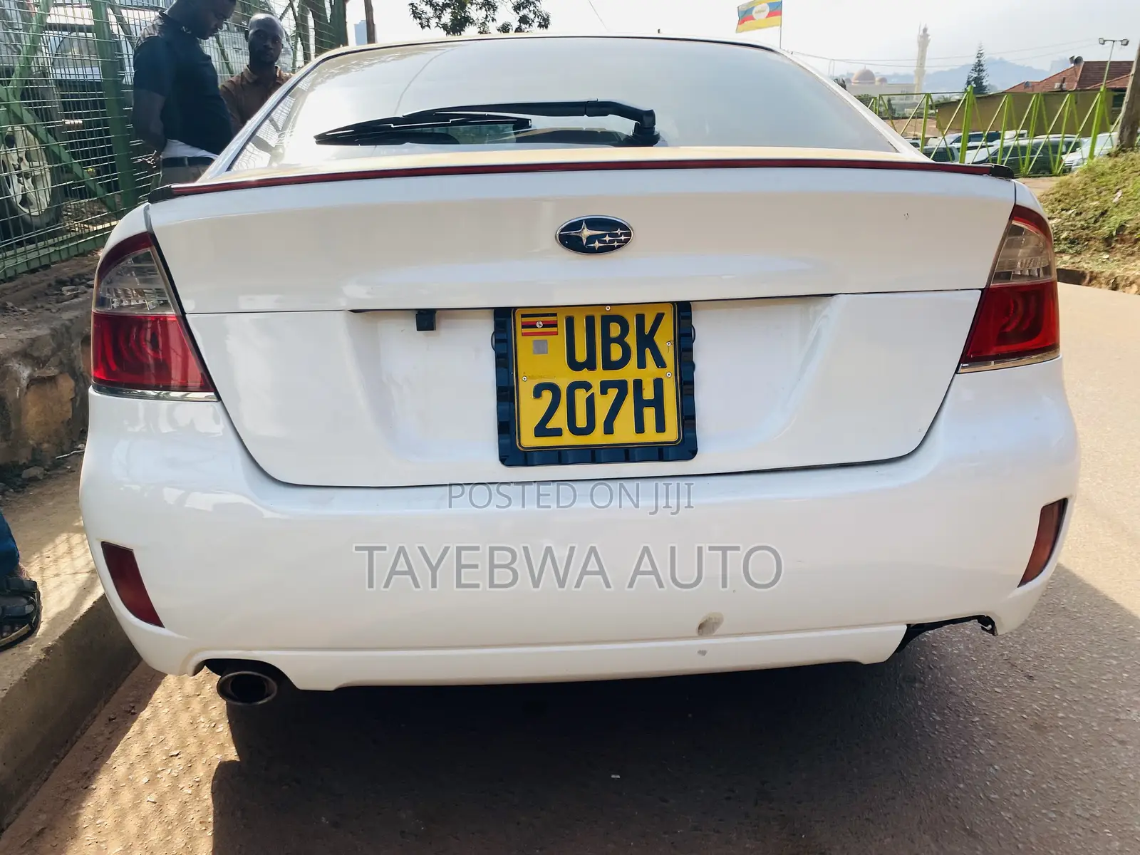 Subaru Legacy 2.0 GT SportShift Premium 2006 White