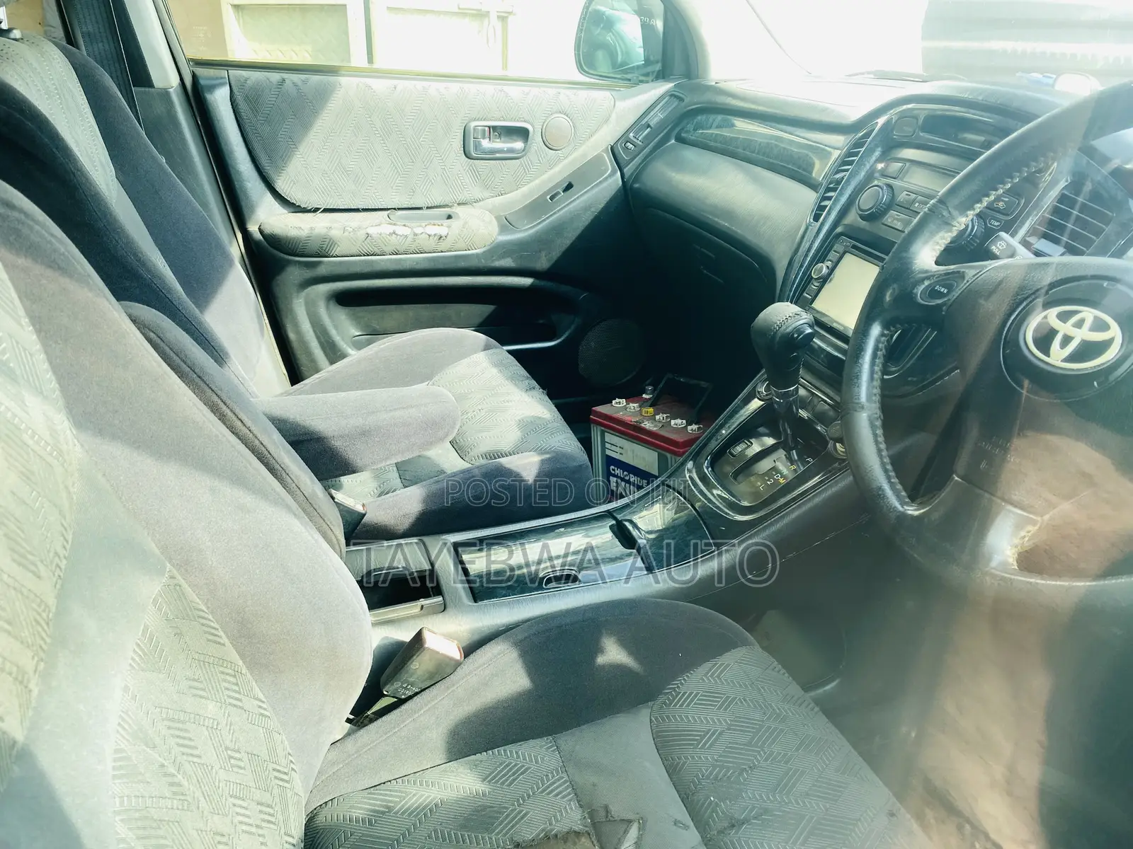 Toyota Kluger 2004