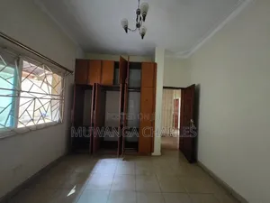 8bdrm House in Fs Properties Ltd, Nakawa for rent
