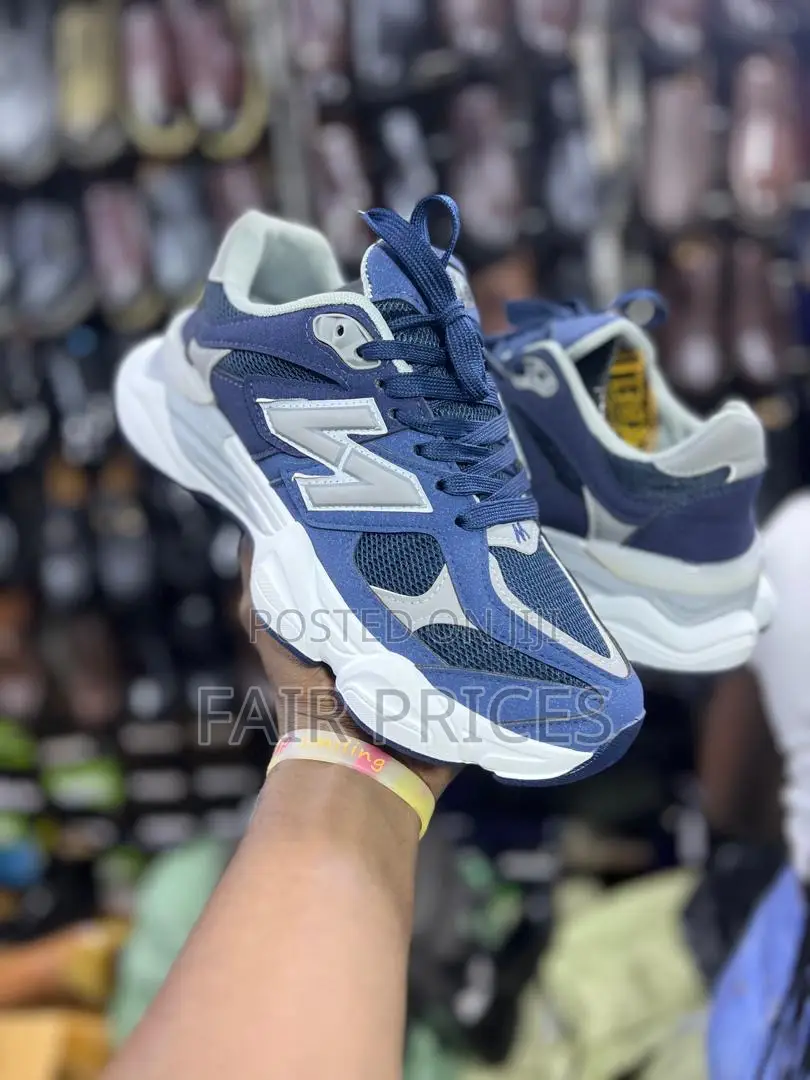 9060 Gym and Jogging New Balances