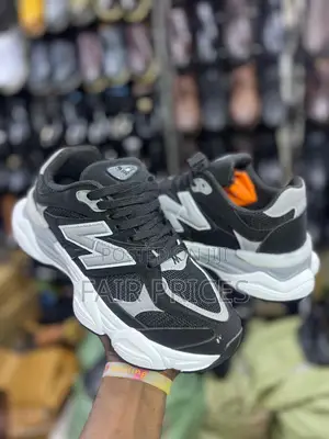 9060 Gym and Jogging New Balances
