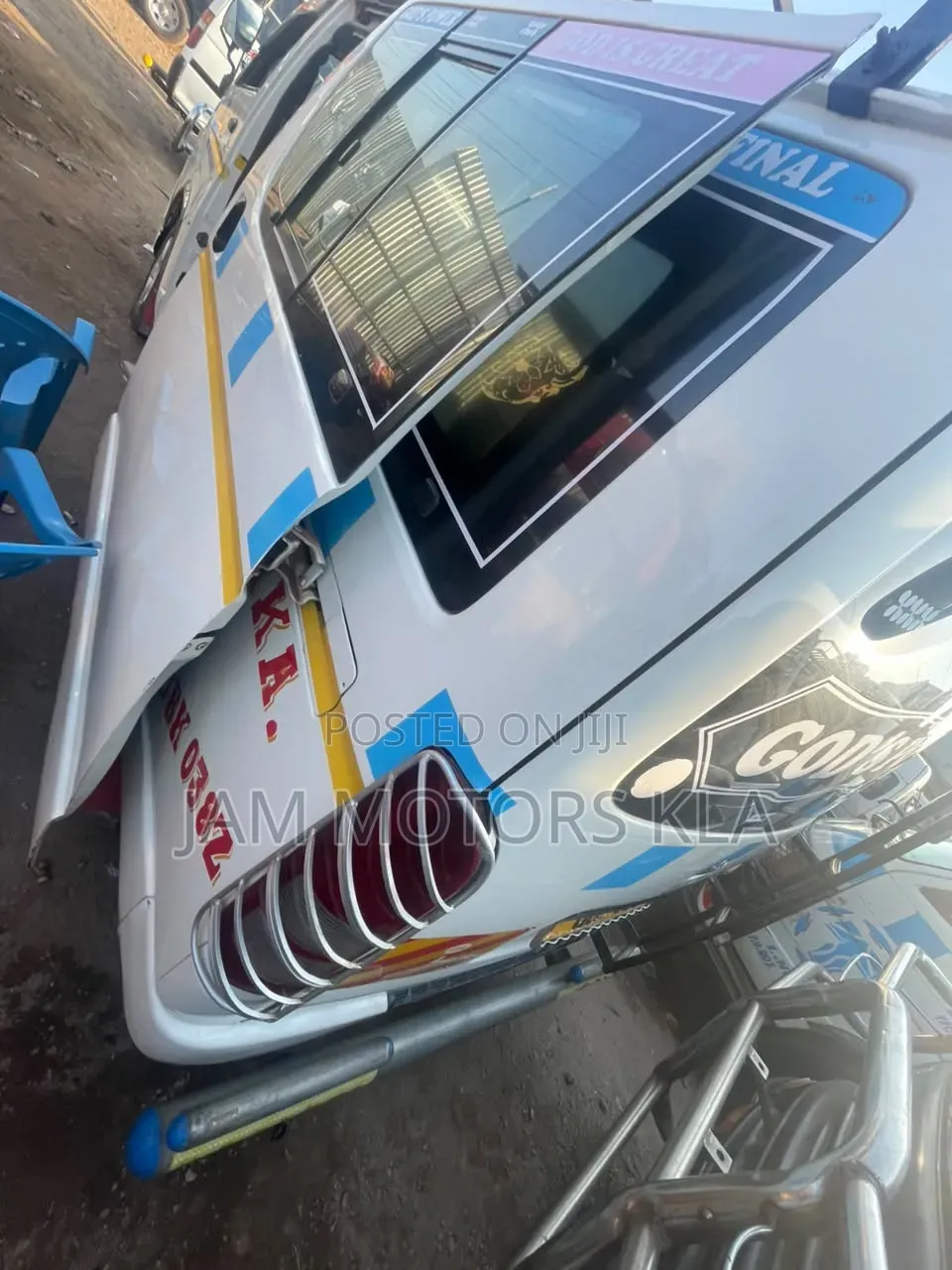 Toyota HiAce 2008 White