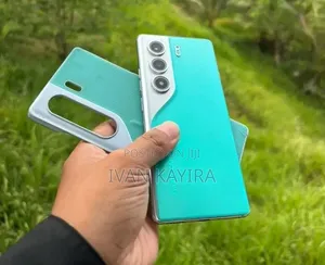 New Tecno Camon 40 Pro 5G 256 GB Green