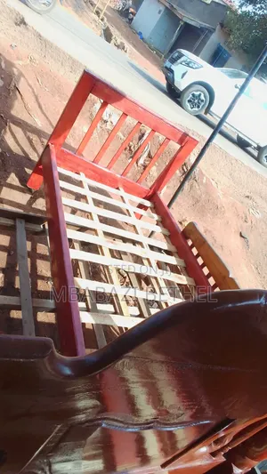 3by6 Wooden Bed in Good Condition Readily Available for Sale