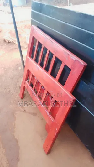 3by6 Wooden Bed in Good Condition Readily Available for Sale