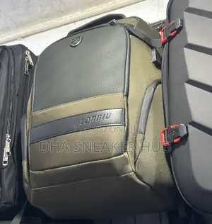 Lanu Anti Theft Laptop Bag