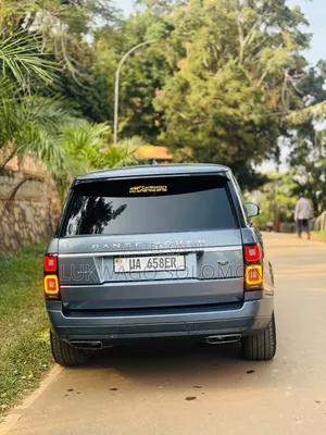 Land Rover Range Rover Vogue 2018 Blue