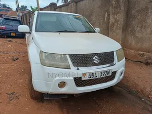 Suzuki Vitara 2009 White