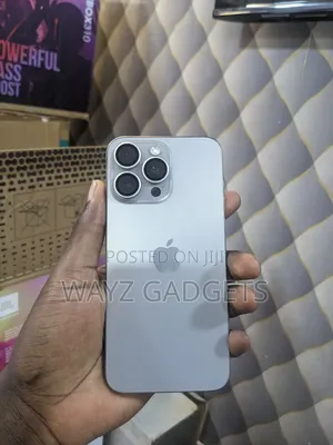 Apple iPhone 15 Pro Max 512 GB White