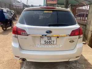Subaru Legacy 2020 White