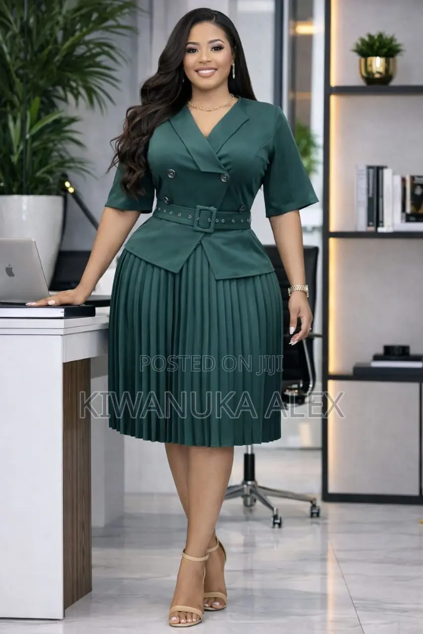 Elegant Round Dress