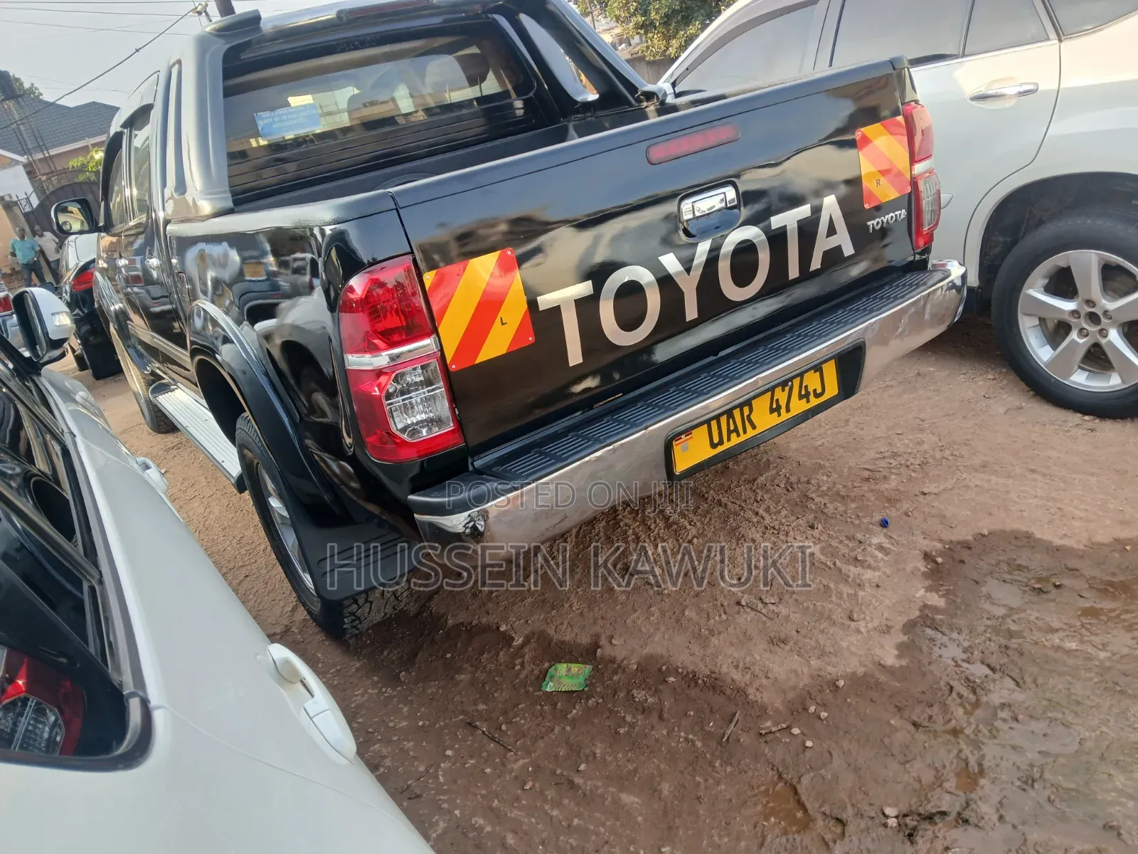 Toyota Hilux 2010 Black