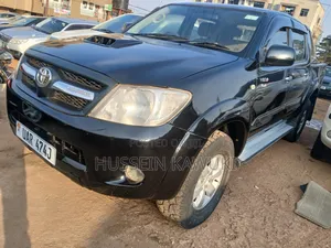 Toyota Hilux 2010 Black