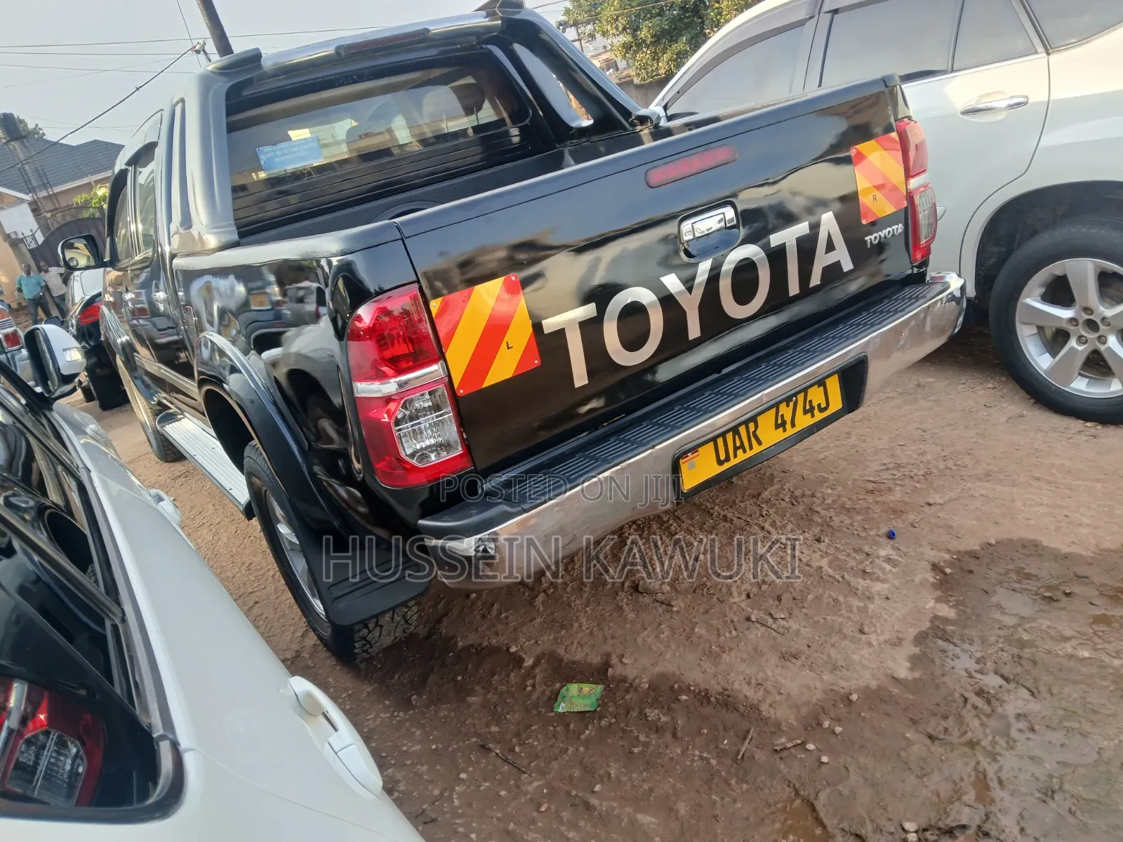 Toyota Hilux 2010 Black