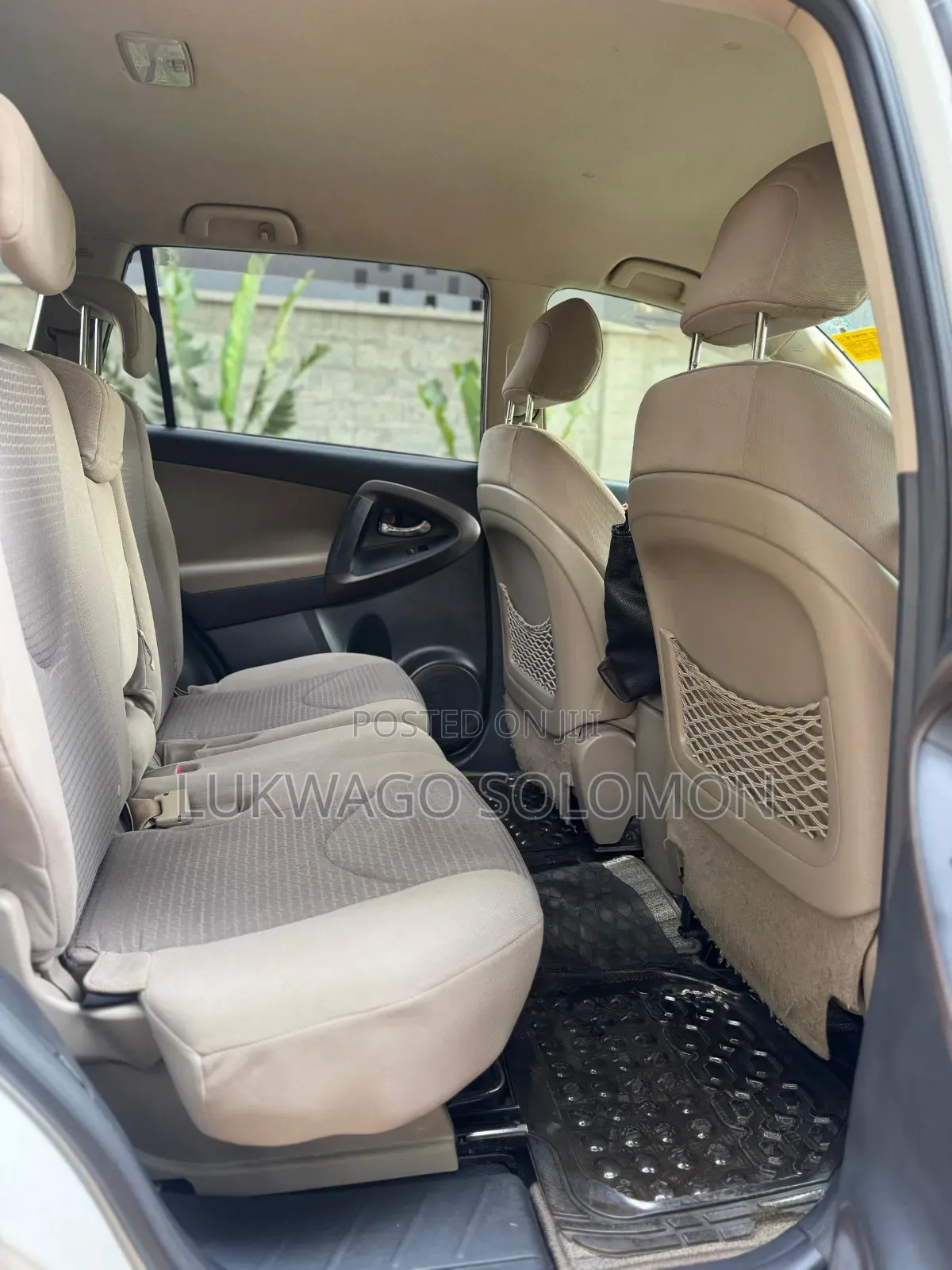 Toyota Vanguard 2012 White