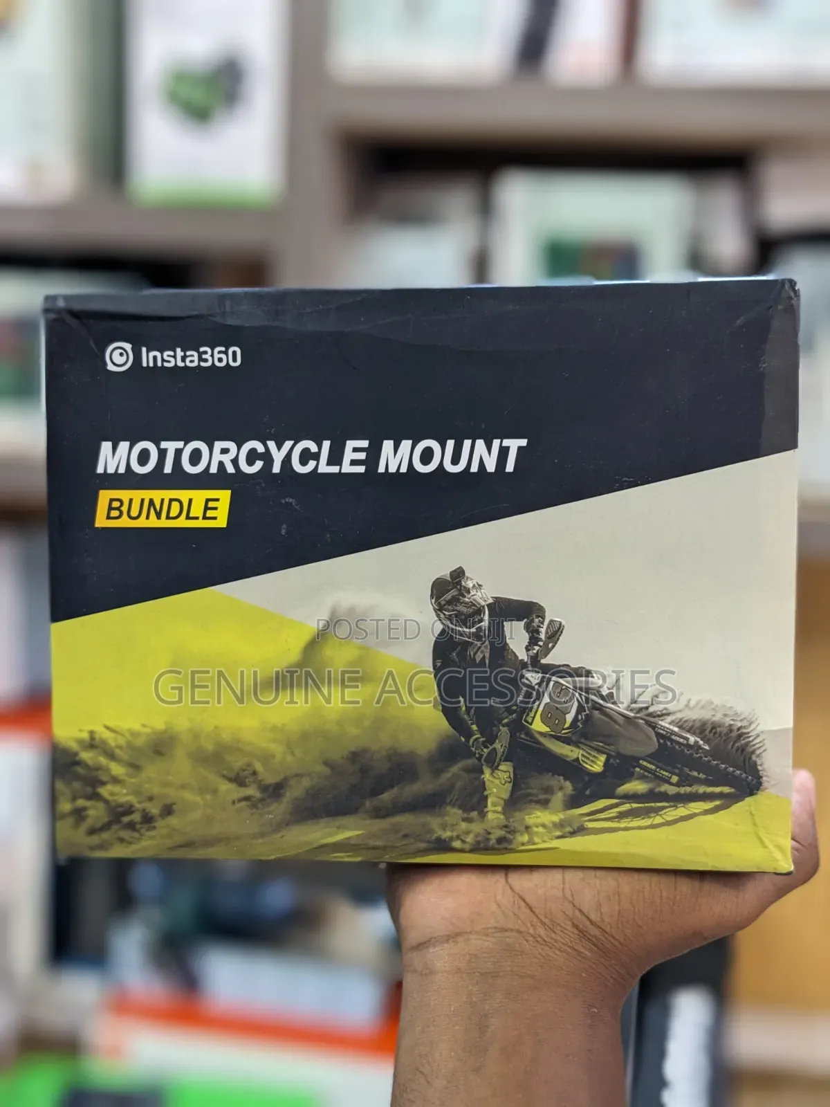 Insta360 Motorcycle Mount Bundle Including Helmet