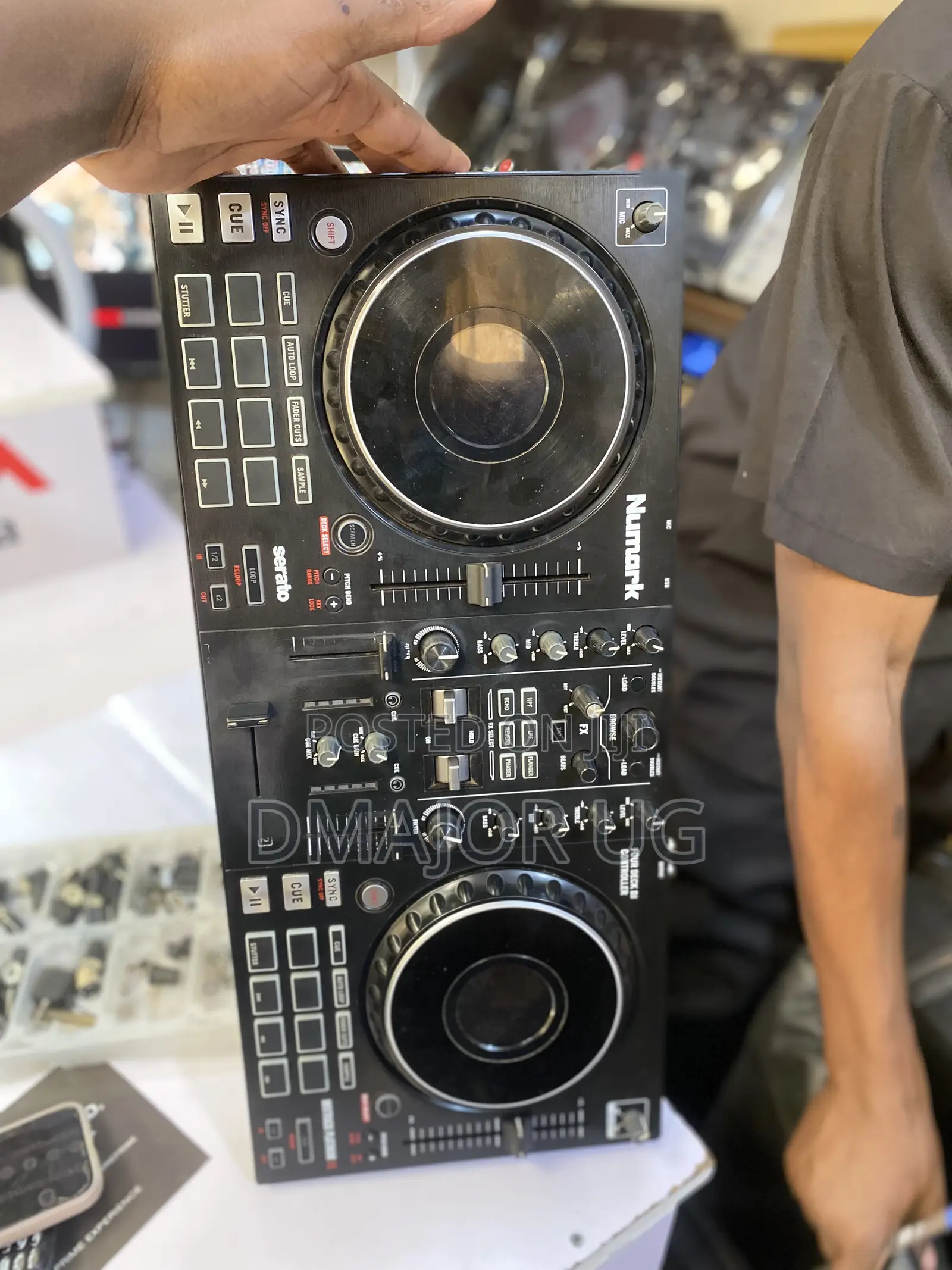 Dj Controllers