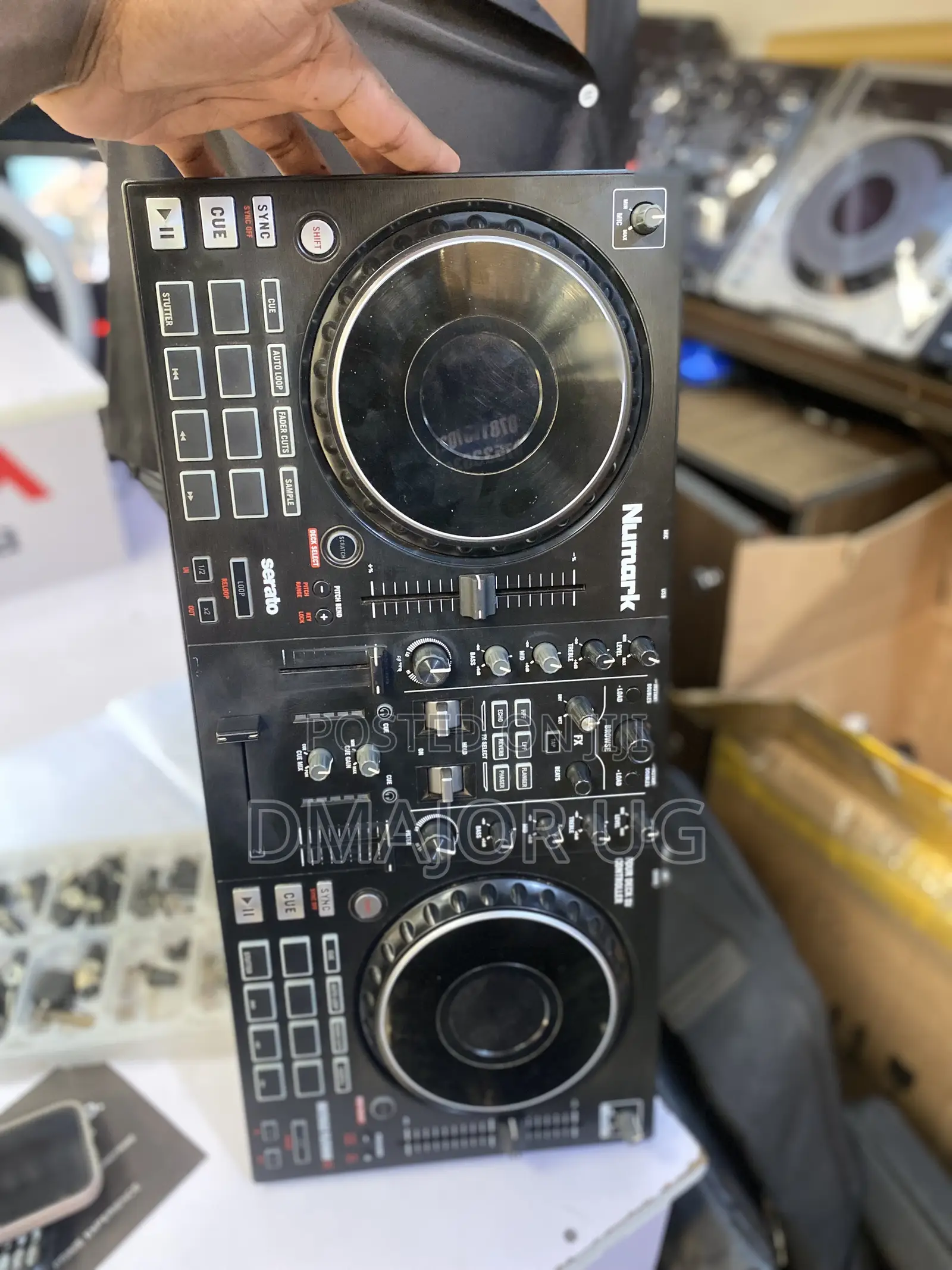 Dj Controllers
