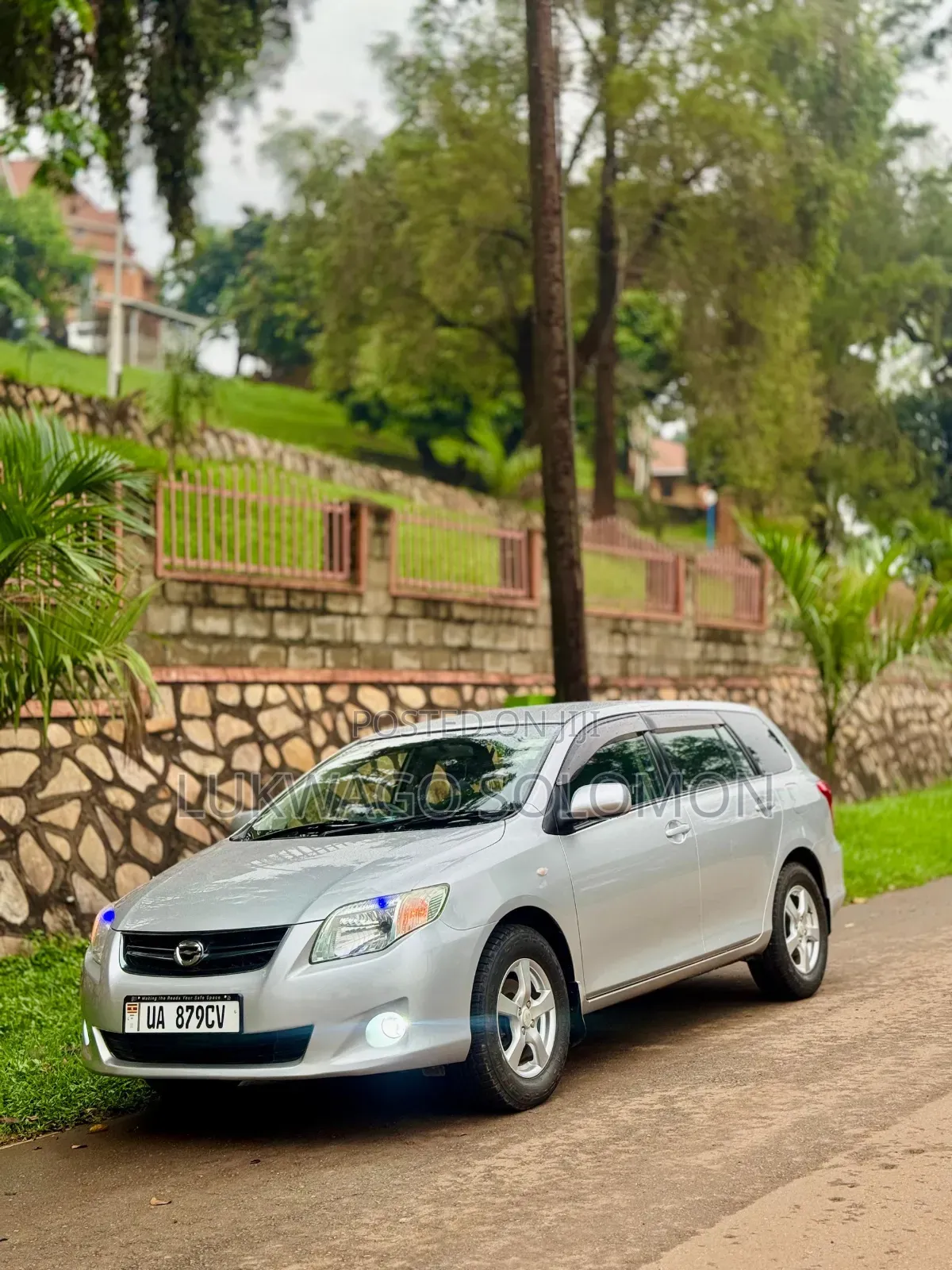 Toyota Corolla Fielder 2010 Silver