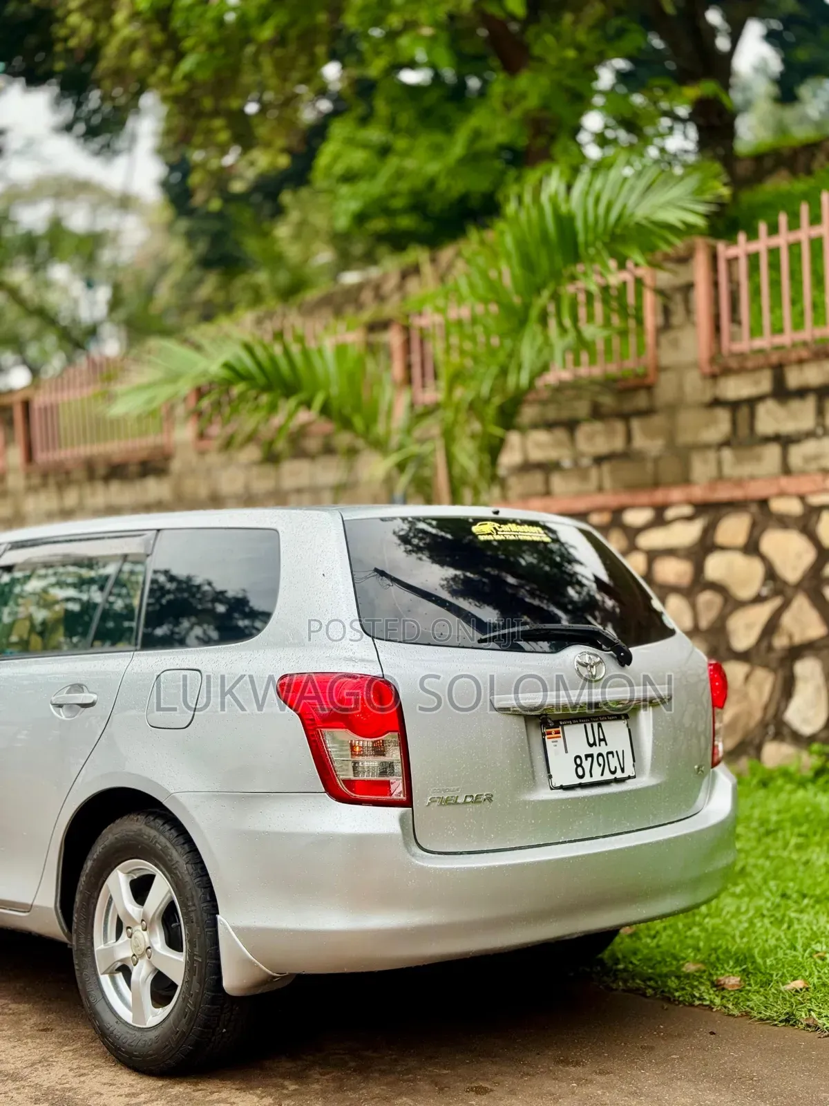 Toyota Corolla Fielder 2010 Silver