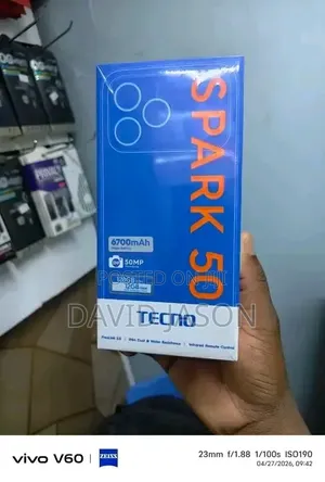 New Tecno Spark 50 128 GB Orange