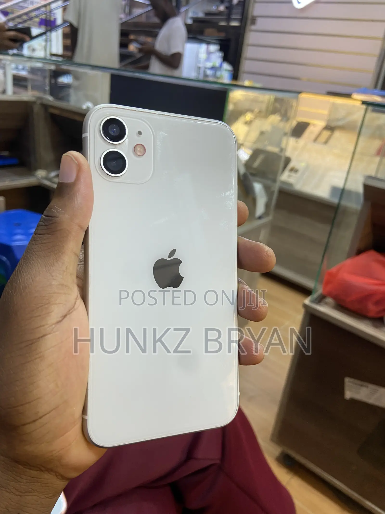 Apple iPhone 11 64 GB White