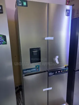 Hisense Fridge 610l