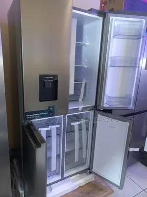 Hisense Fridge 610l