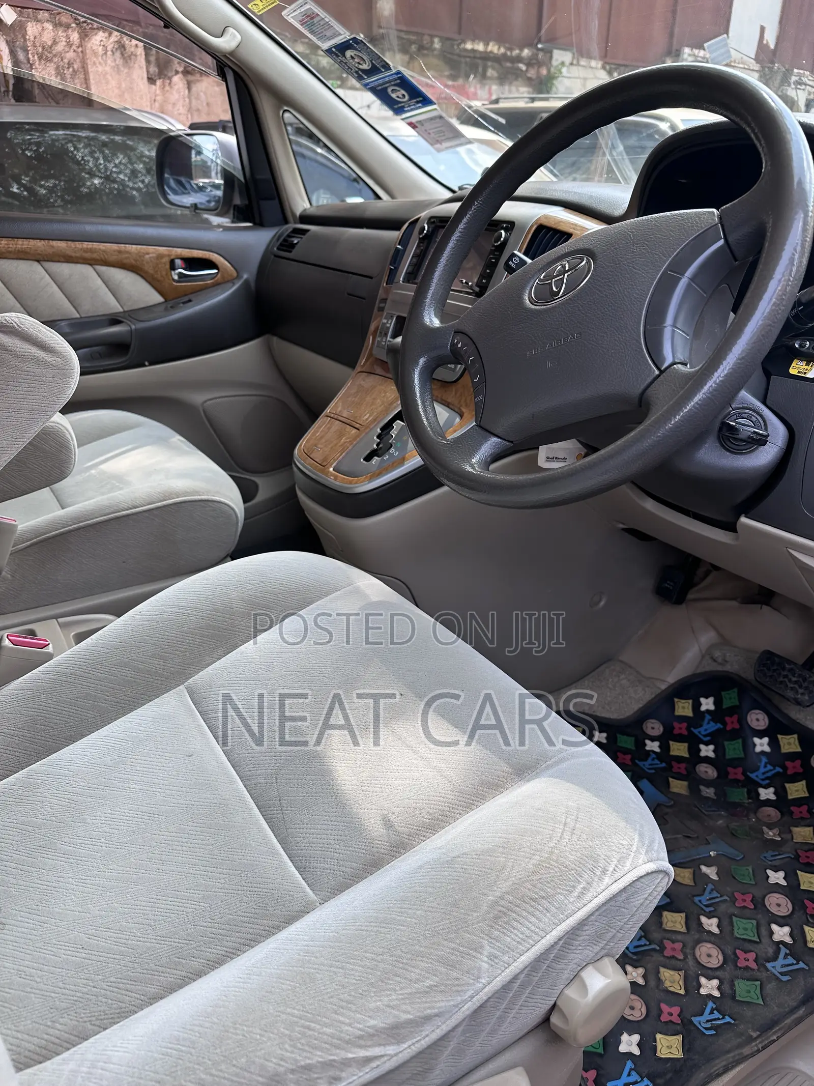 Toyota Alphard 2006 Silver